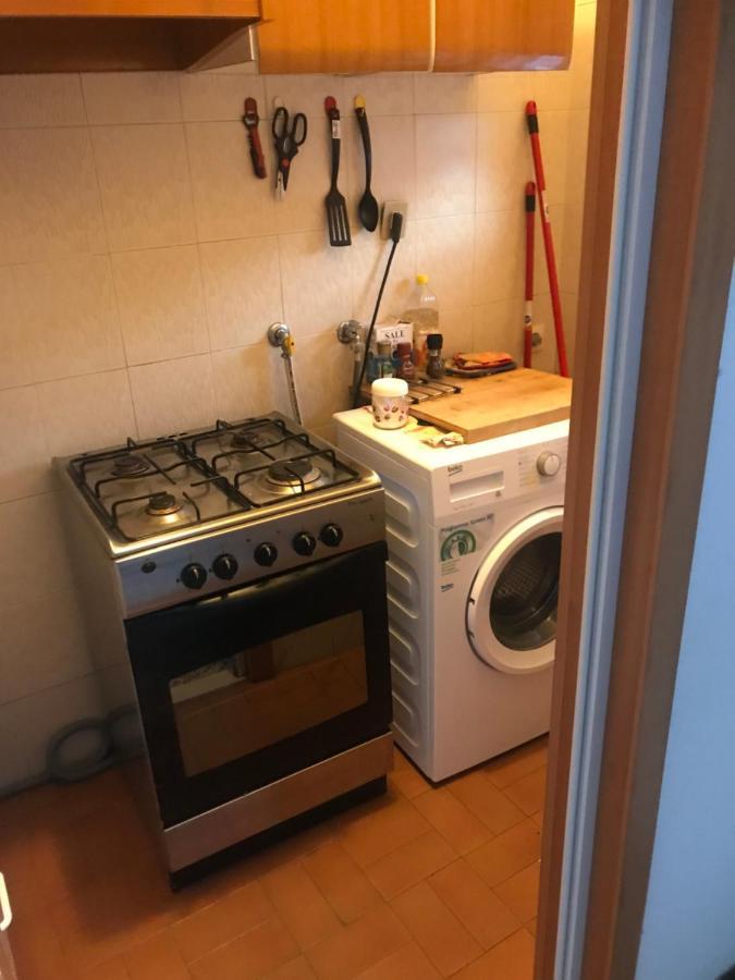 Appartamento 4 Posti Letto In Zona Tranquilla E Ben Servita, Un Matrimoniale E Un Divano Letto Matrimoniale Facebook Massimo Bobo Aquili Bologna Exterior photo